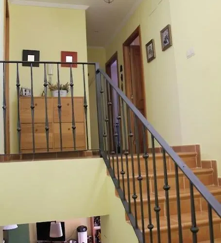 Feriehus La Casa Del Olivo En Montserrat - Valencia