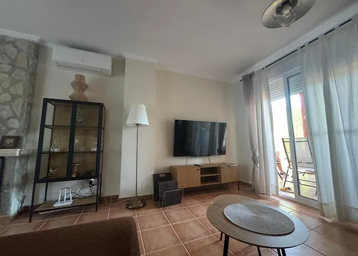 La Casa Del Olivo En Montserrat - Valencia