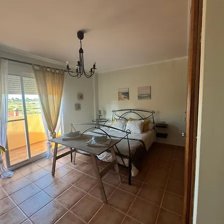 La Casa Del Olivo En Montserrat - Casa vacanze Valenza
